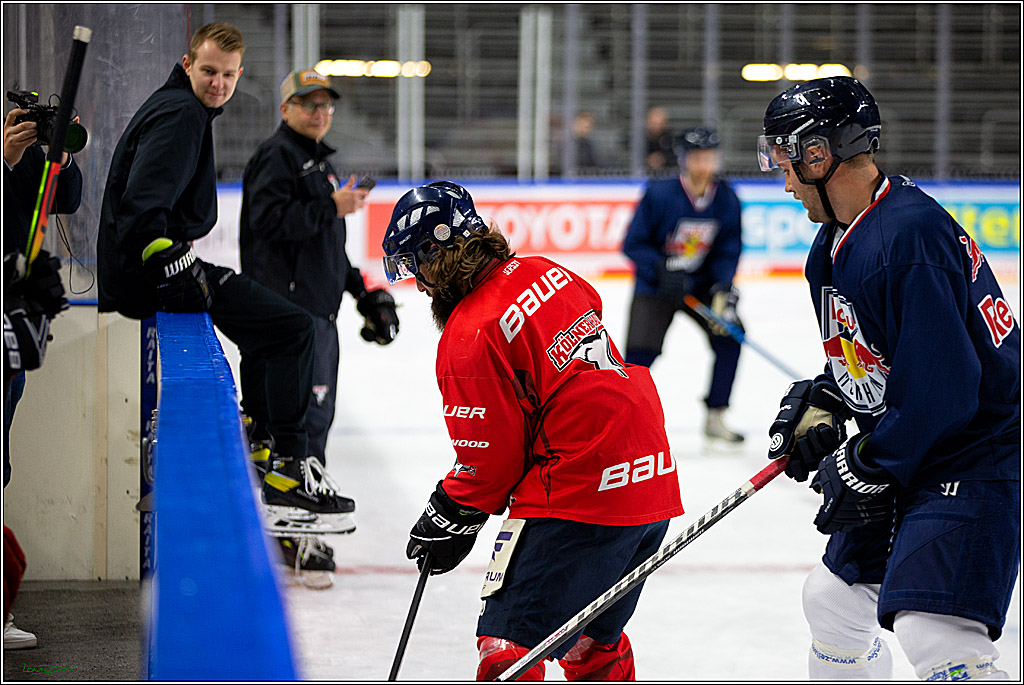 PENNY DEL; Koelner Haie- Red BUll Muenchen Sponsorenspiel; Koeln, 08.11.2022